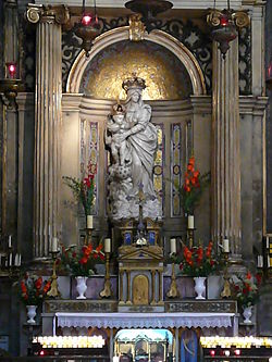 Notre Dame Des Victoire High altar