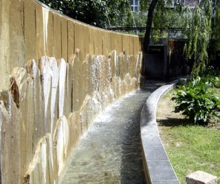 Pavillion des Vagues Bleues, Jardin Atlantiquec, Paris