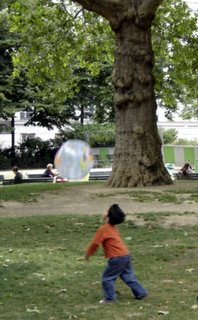 Square Montholon, Paris Square Montholon, Paris